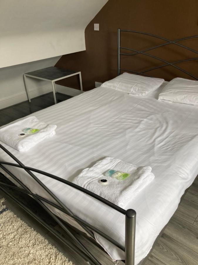 Host Liverpool - Rooms In A Spacious Coliving And Coworking Home With Garden, And Parking Close To Centre エクステリア 写真